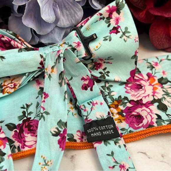 Light Blue Floral Butterfly Bow Tie and Pocket Square - Picture 13 of 16